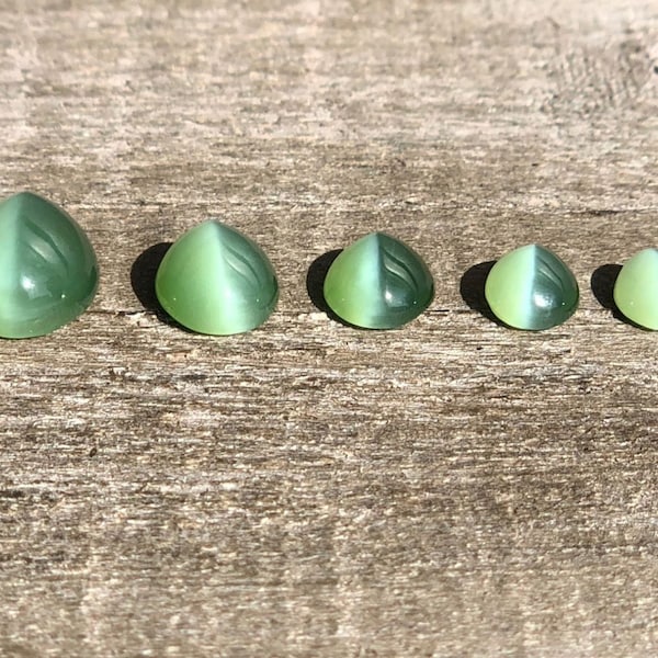 Siberian Nephrite Jade/Actinolite Oval Cats Eye Cabochon (multiple sizes, sold individually)