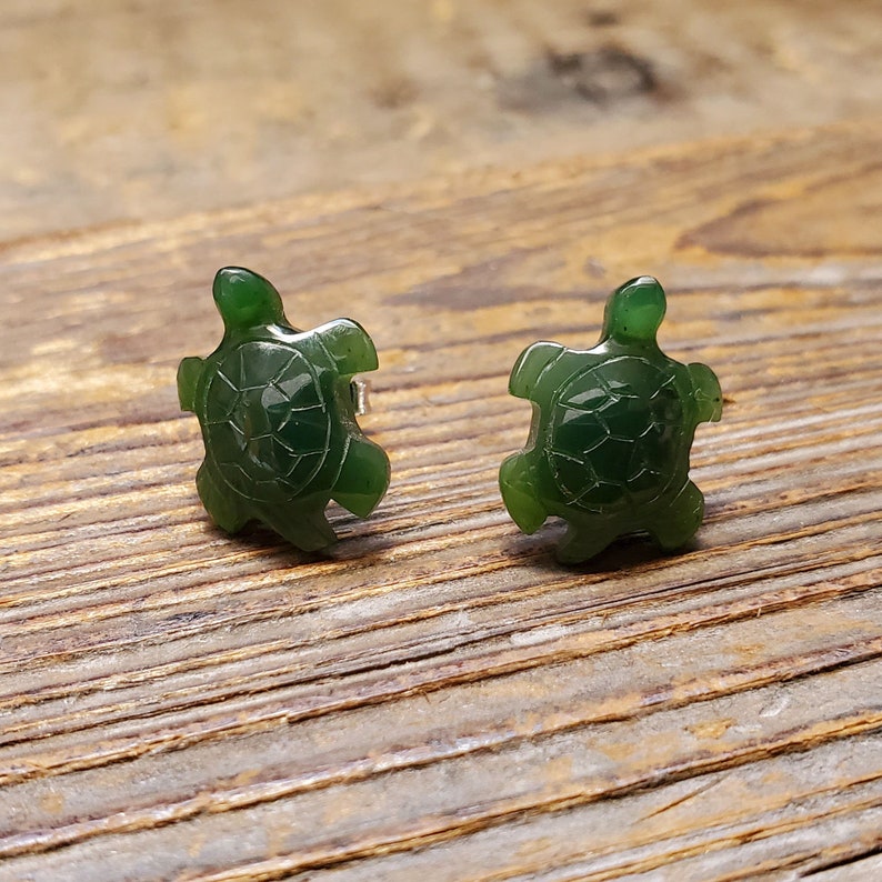 Canadian Nephrite Jade Earrings, Turtle image 3