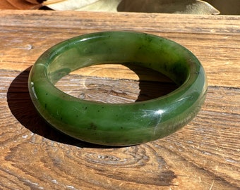 Canadian Nephrite Jade Bangle - 51 x 14.5mm (AS IS)