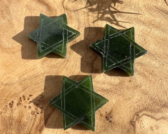 Estrella de David de jade vintage de 21 mm - Se vende por unidad