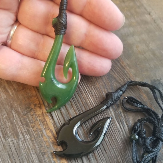 Jade Hawaiian Style Fish Hook Pendant Black or Green Nephrite Jade -   Denmark