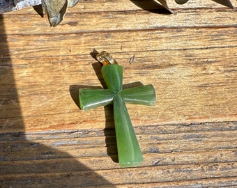 Vintage Canadian Nephrite Jade Cross