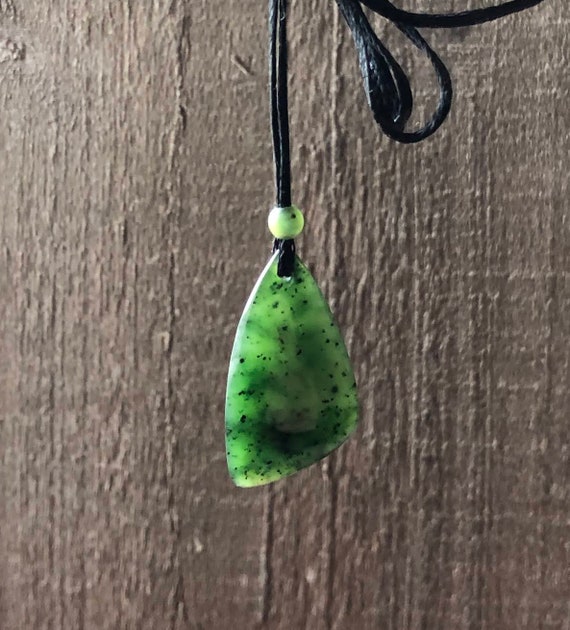 Dark Green Jade Drop Pendant 1 Carved Out Of Canadian - Dark Green Jade Pendant Dark Green Jade Drop Pendant 1 Carved Out Of Canadian - Dark Green Jade Pendant