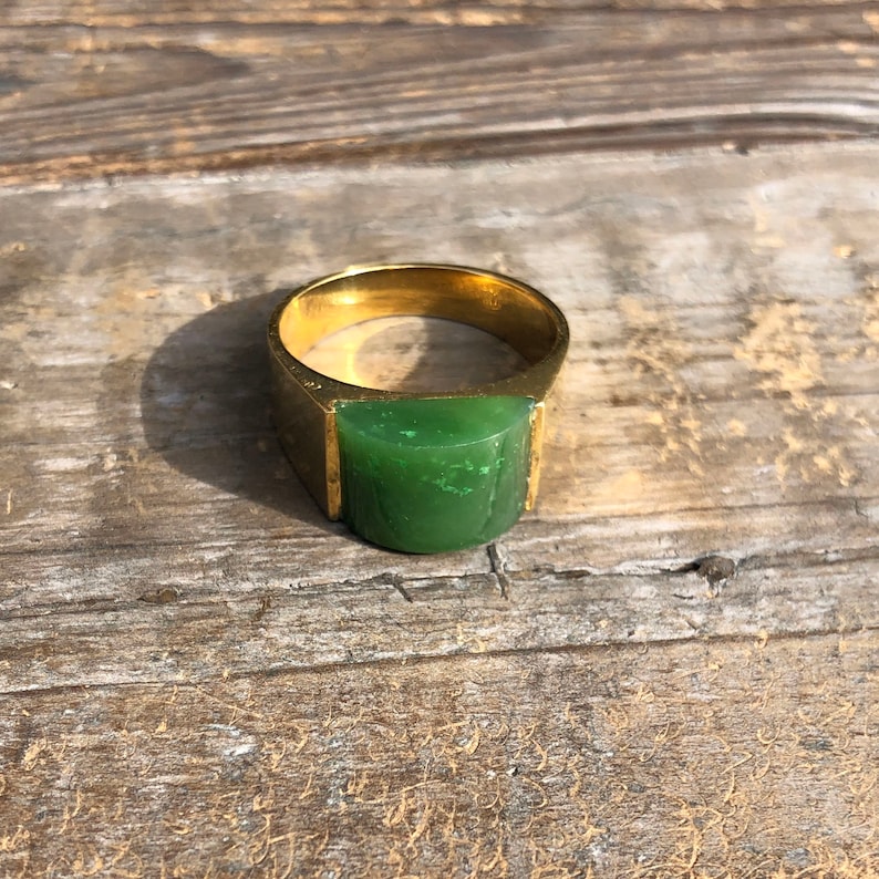 Canadian Nephrite Jade Ring, R0364 image 8