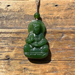 Jade Guanyin Pendant, Canadian Nephrite 1.37"