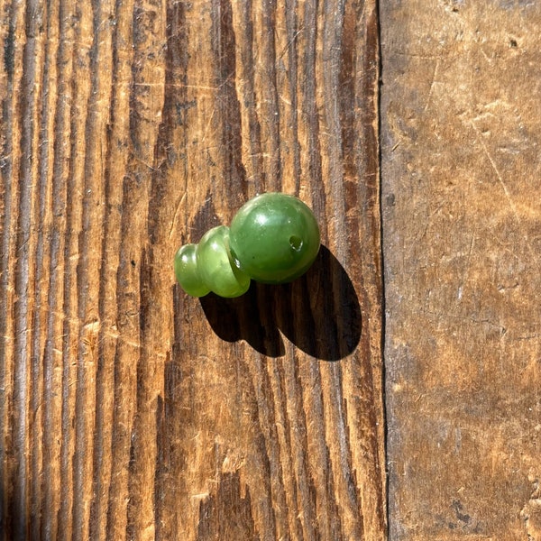 A Grade 10mm Canadian Jade Bead Guru Bead and 3-hole bead - Sold as a Set or Individually