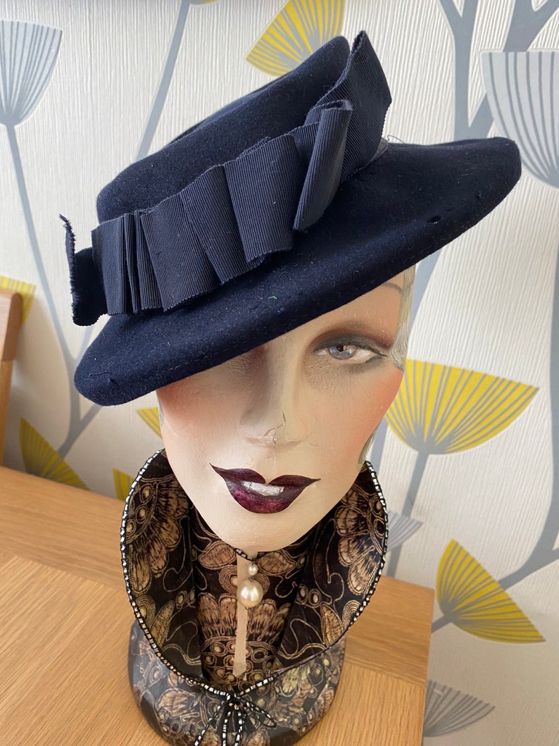 vintage ladies hats 1940s