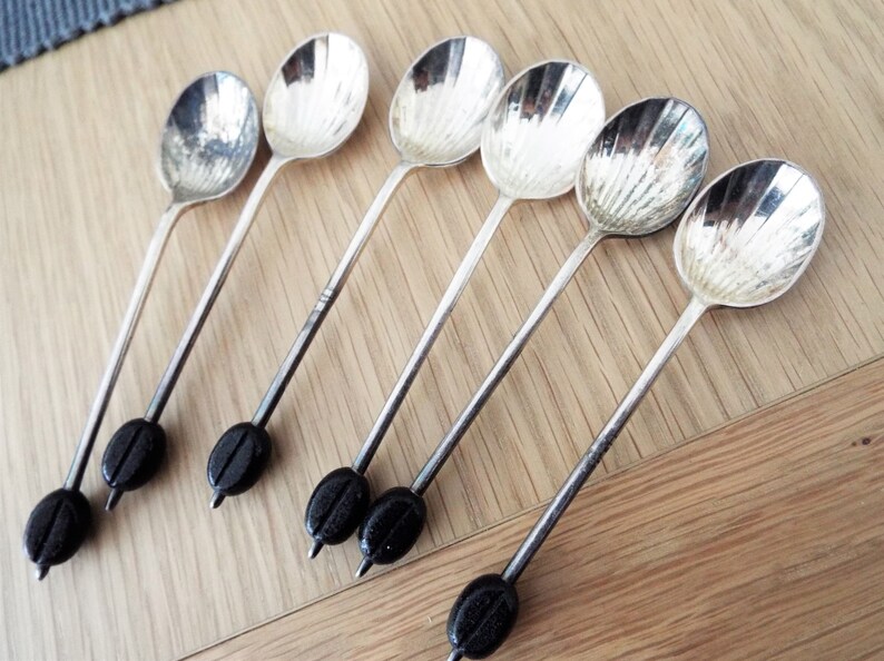 Vintage Set of Six Coffee Spoons with shell design spoon and ends are coffee beans