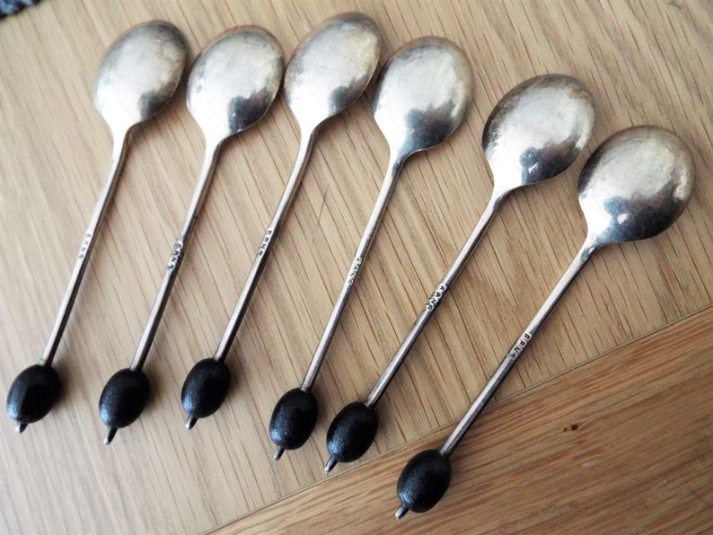 Vintage Set of Six Coffee Spoons with shell design spoon and ends are coffee beans