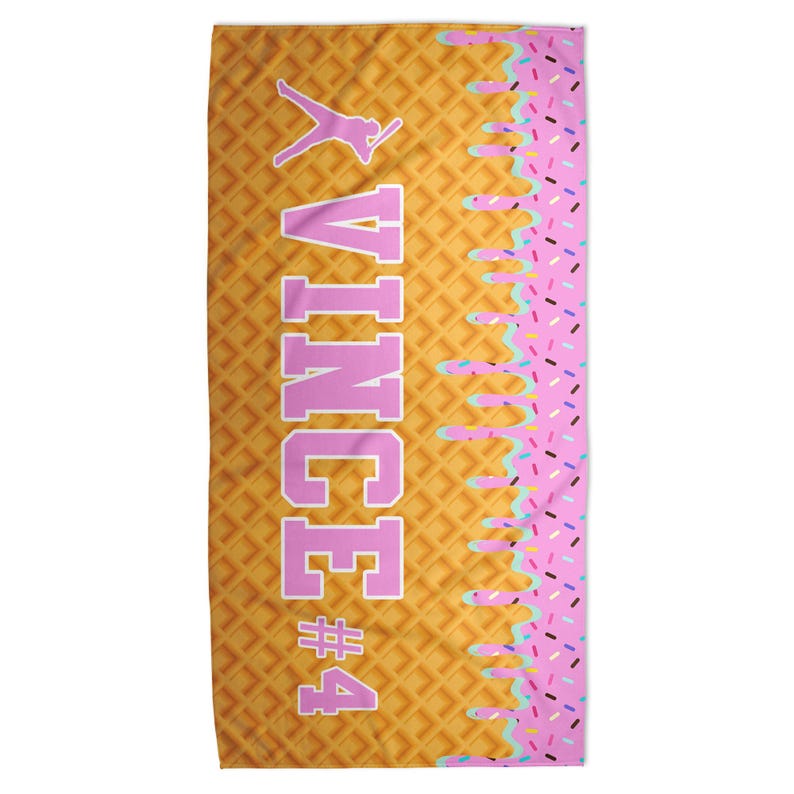 Serviette de plage personnalisée de baseball goutte à goutte crème glacée pour garçons, serviette de plage goutte à goutte, serviette de piscine, cadeau d'équipe, cadeau de baseball pour jeunes Pink Blue