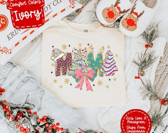 Comfort Colors Merry Distressed Christmas Shirt: Retro  Holiday Tee