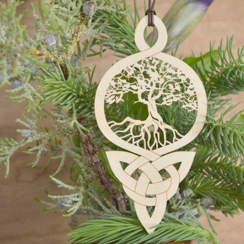 Wood Celtic Knot Ornament Woodcut Hanging Decoration Etsy