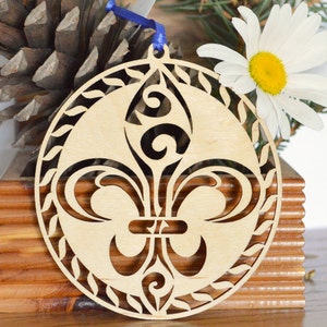 Fleur de Lis wood ornament woodcut lily iris flower wooden Fleur de Lis decoration