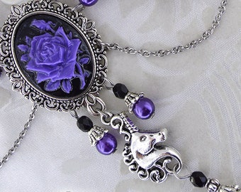 Einhorn Halskette | Mystische Träume | Fantasy-Halskette, Cameo-Halskette, lila Einhorn, Rose Halskette, viktorianischen Halskette, Geschenk für Sie
