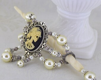 Skull Cameo Barrette | Lady Death | Gothic Wedding, Elegant barrette, Gothic victorian hairstick, beaded barrette, unique wedding jewelry