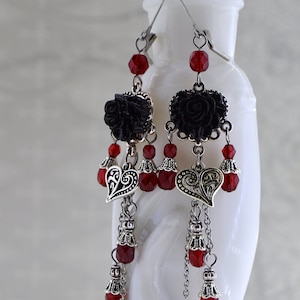 Alice in Wonderland Chandelier Earrings | Queen of Hearts | Gothic Earrings, Victorian Earring, Cosplay jewelry, Statement earring, Gift for