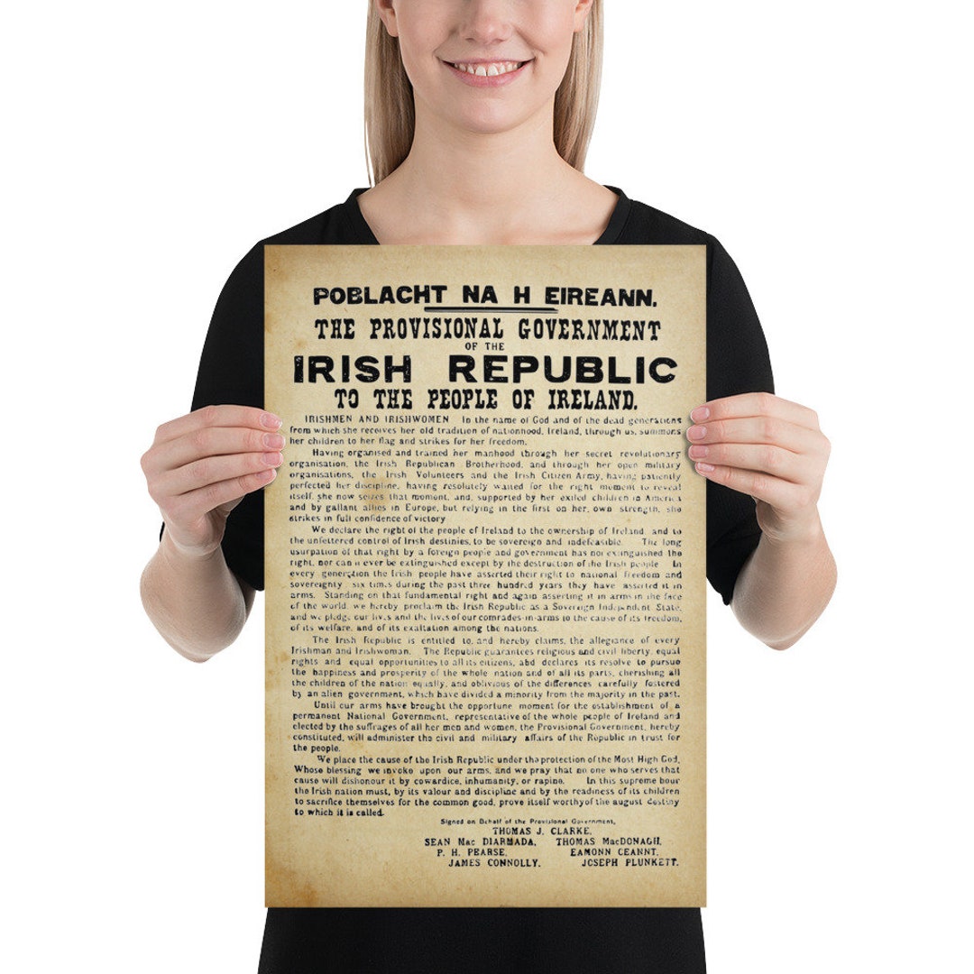 thumbnail interactive-video image 1 of Ireland 1916 Proclamation Flag - 5x3 FT - Irish Republican Rebel Easter Rising Banner 1 of 6