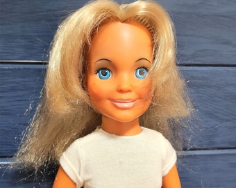 Suntan Brandi Doll ( Crissy Family )