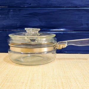 Vintage Pyrex Cooking Pot