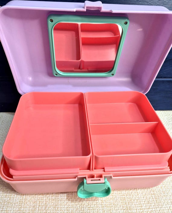 Vintage Redbox Makeup Case - image 5