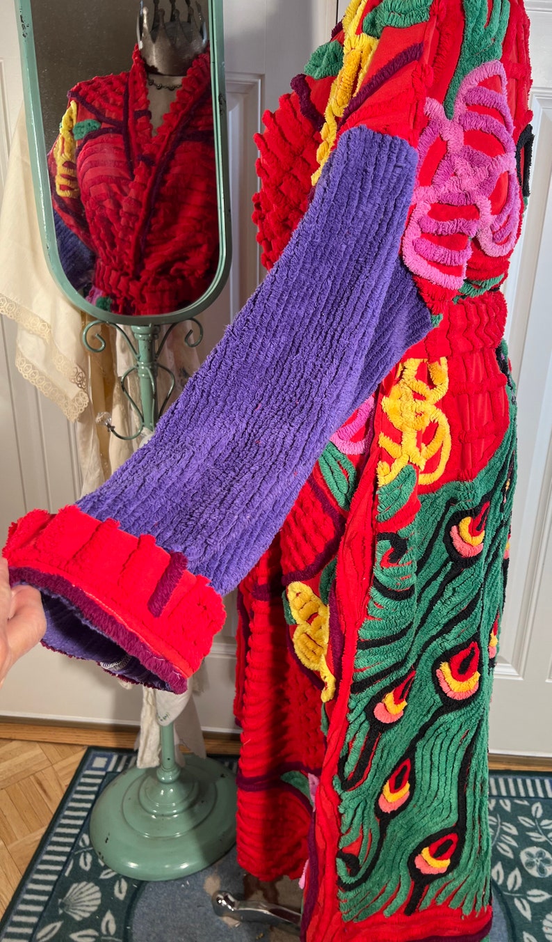 3XL glorious and plush Red Hat Society Peacock chenille bathrobe upcycled from vintage hand tufted chenille bedspreads image 10