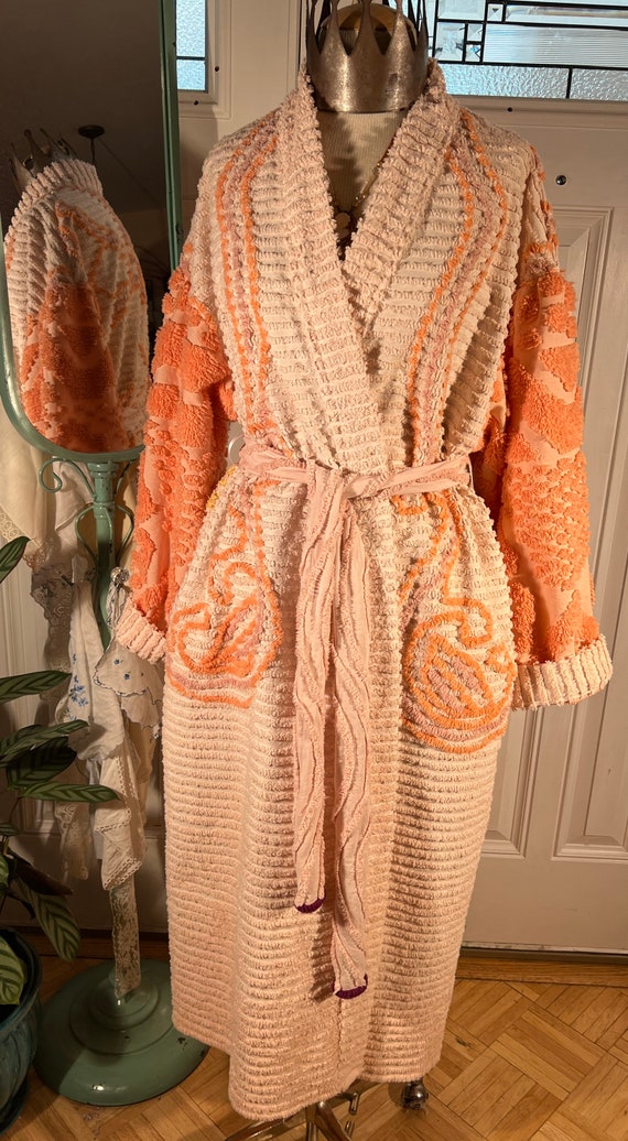 UpcycledGypsy Medium Heavy Peaches and Herb Chenille Bathrobe Upcycled from Vintage Chenille Bedspreads