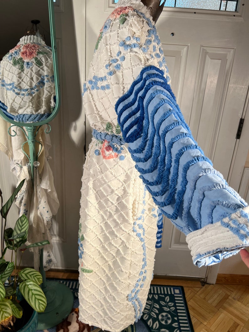 Large Unusual hobnail Flower Garden Chenille Bathrobe Etsy