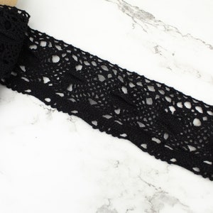 Black Edge Lace Trim with Black Ribbon and Crochet Stitch - 1.375 -  (BK0138E05)