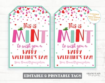 Könnte beinhalten: Zwei druckbare Valentinstag-Geschenk-Etiketten mit mintgrünem Hintergrund und rosa Herzen. Die Etiketten sagen "This is Mint to wish you a Happy Valentine's Day!" mit Platz für einen Namen oder eine Organisation.