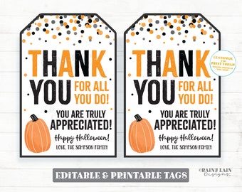 Op de afbeelding: Twee printbare Halloween-bedankkaartjes met een pompoen- en confetti-ontwerp. De tekst luidt "Bedankt voor alles wat je doet! Je wordt echt gewaardeerd! Prettig Halloween! Met liefde, De familie Sampson."