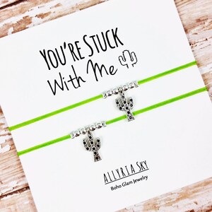 Ensemble de deux bracelets d’amitié Silver Cactus avec carte « You’re Stuck With Me » | Couples, BFF, Best Friend Gift Bijoux | Bracelets assortis