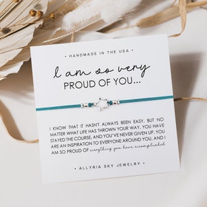 Bracelet cadeau avec carte « Fier de vous », bravo, chemin à parcourir, félicitations, nouvel emploi, promotion, cadeau de remise des diplômes, bracelet meilleur ami