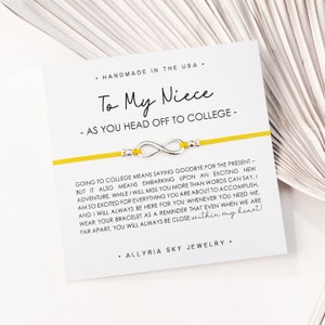 Bracelet de l'amitié avec carte « Aller à l'université » nièce, cadeau de rentrée nièce, bracelet cadeau nièce, cadeau étudiant de première année nièce, cadeau tante nièce