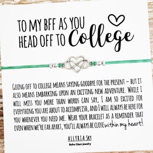 Bracelet de l'amitié avec carte BFF « En route pour l'université » | Meilleur ami, cadeau de remise des diplômes meilleur ami, bracelet cadeau meilleur ami, cadeau meilleur ami de première année