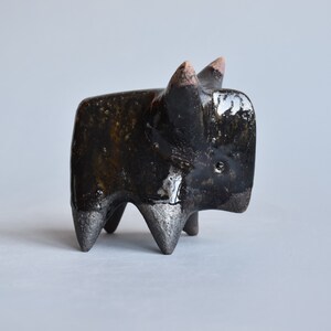 ceramic sculpture Buffalo,bull figurine,statuette,black bull,art collecting,clay figures,minimalism,animals Bild 1