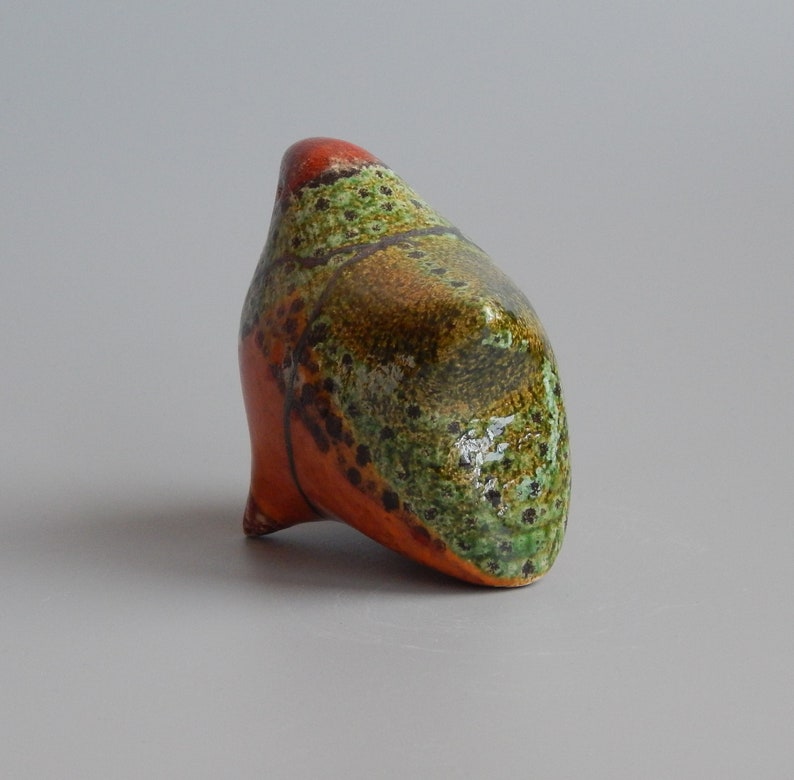mockingbird birthday present ceramic sculpture Japanese ceramics red bird green bird original gift Ceramic figurine bright bird