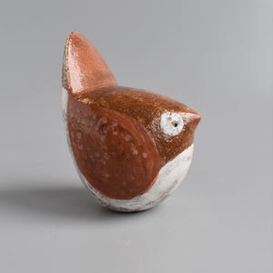 Ceramic figurine - bird, ceramic sculpture, green bird, original gift, birthday present, bright bird, mockingbird, Japanese ceramics, red