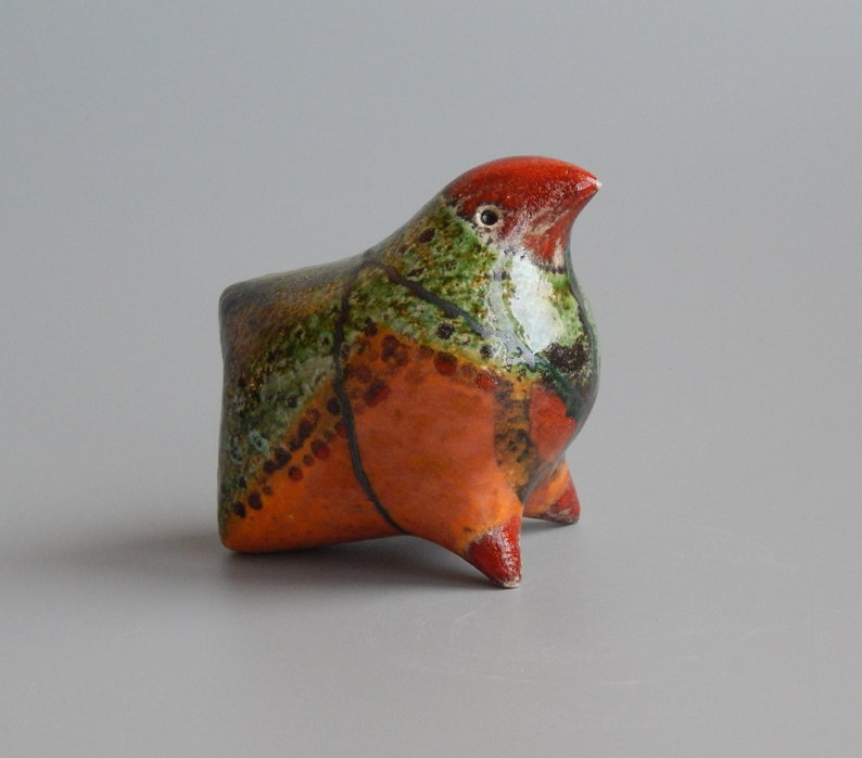 mockingbird birthday present ceramic sculpture Japanese ceramics red bird green bird original gift Ceramic figurine bright bird