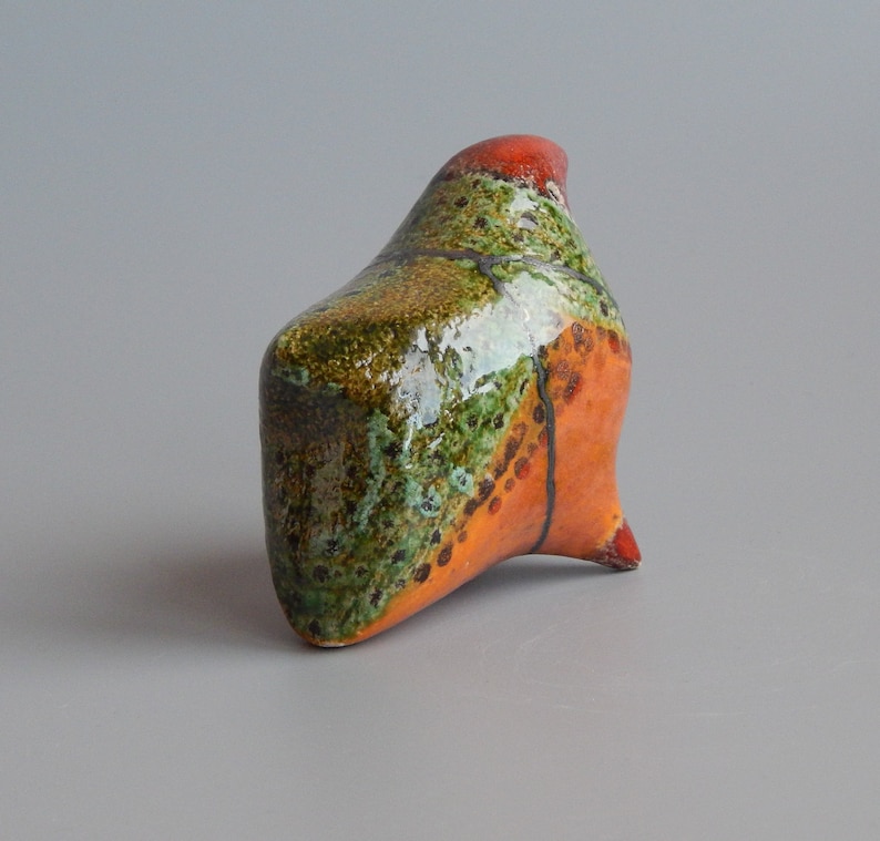 mockingbird birthday present ceramic sculpture Japanese ceramics red bird green bird original gift Ceramic figurine bright bird