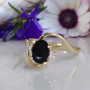 Black Onyx Ring - Genuine Gemstone  - Prong Ring - Gold Ring - Birthstone Ring - Engagement Ring - Black Ring - Bridal Jewelry