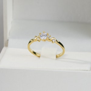 Clear Quartz Ring - April Birthstone - Prong Ring - Gold Ring - Gemstone Ring - Birthstone Ring - Delicate Ring - Tiny Ring - Dainty Ring