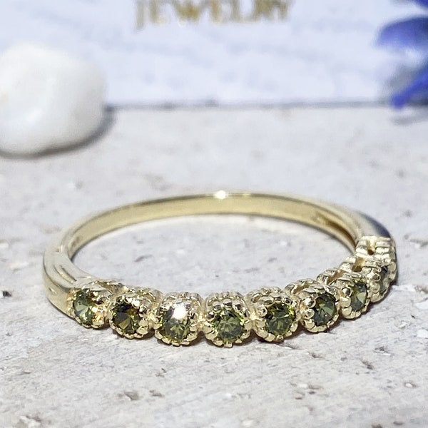 Peridot Ring - August Birthstone - Bezel Ring - Gold Ring - Dainty Ring - Gemstone Ring - Simple Ring - Stack Ring - Tiny Ring