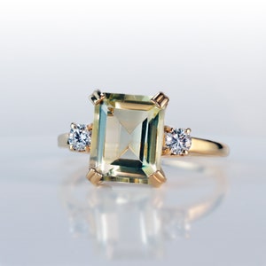 Lemon Quartz Ring - Natural Lemon Quartz - Statement Ring - Gold Ring - Engagement Ring - Rectangle Ring - Cocktail Ring - Yellow Stone Ring