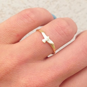 Bird Ring - Stacking ring - Animal Ring - Gold Ring - Delicate Ring - Minimalist Jewelry - Tiny Ring - Simple Ring - Slim Band