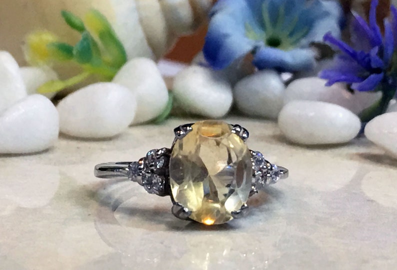 Engagement Ring Oval Ring Prong Ring Citrine ring Cocktail Ring Gold Ring Statement Ring Statement Ring November Birthstone