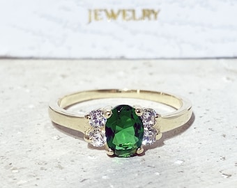 Emerald Ring - May Birthstone - Slim Ring - Gold Ring - Gemstone Ring - Faceted ring - Tiny Simple Jewelry - Green Ring