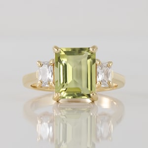 Lemon Quartz Ring - Natural Lemon Quartz - Statement Ring - Gold Ring - Engagement Ring - Yellow Stone Ring - Rectangle Ring - Cocktail Ring