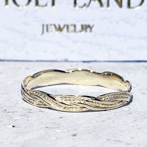 Gold Ring - Simple Ring - Delicate Ring - Chain Ring- Stacking Ring - Skinny Ring- Modern Ring - Minimalist Jewelry - Everyday Ring