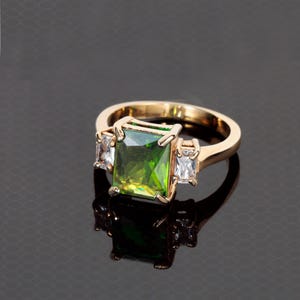 Peridot Ring - August Birthstone Jewelry - Statement Ring - Gold Ring - Engagement Ring - Rectangle Ring - Cocktail Ring - Prong Ring