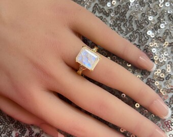 Rainbow Moonstone Ring - June Birthstone - Statement Ring - Gold Ring - Engagement Ring - Rectangle Ring - Cocktail Ring - Prong Ring